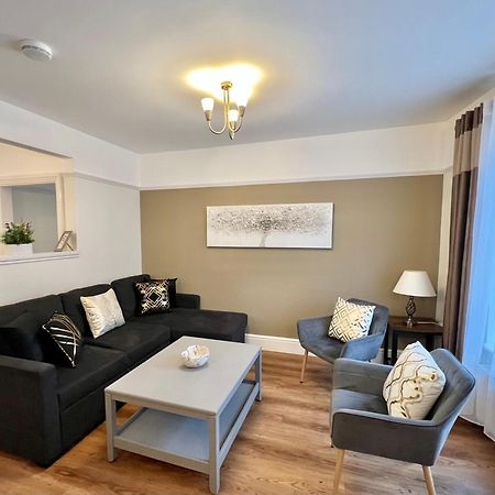 Large Family-Friendly 2Bd Glastonbury Retreat, Sleeps 5 Exterior photo